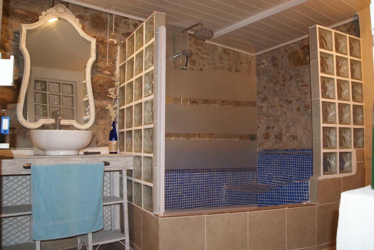 Apartament Codina 40 Appartement Torroella de Montgrí Buitenkant foto